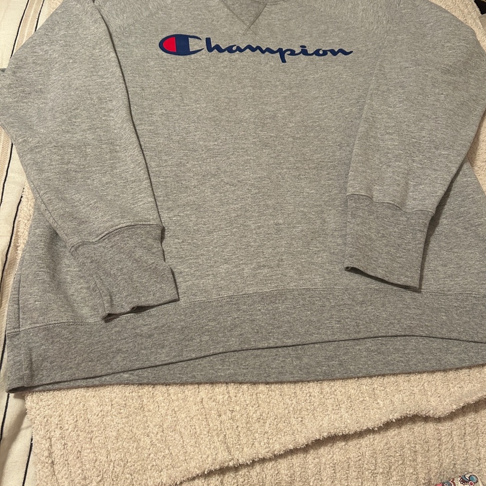 Champion Heather Gray Crewneck Sweatshirt